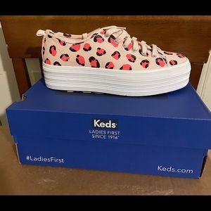 Leopard Keds. Women’s size 7.